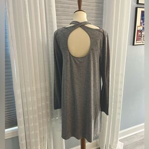 🌸 Women’s Long-sleeved swing tunic top